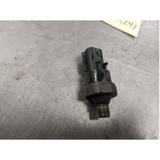 02M247 Engine Oil Pressure Sensor For 06-08 Dodge Durango  5.7 05149062AD